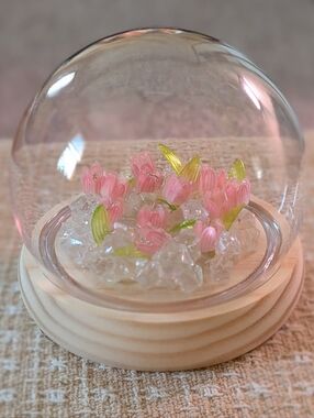 🌷 Pink Tulip & Crystal Terrarium Night Light 🌷